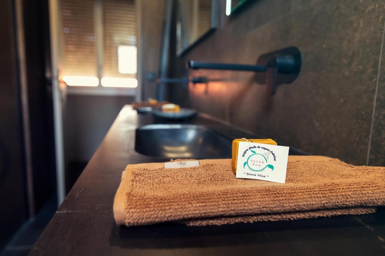El Pati Bed & Breakfast Thuir Bagian luar foto